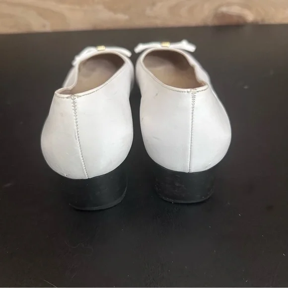 Salvatore Ferragamo Pumps Shoes Logo Monotone Women's 6.5 2A Black White Vtg - Picture 3 of 9